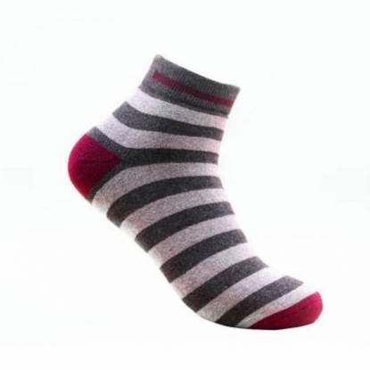 Multicolor Printed Sports Socks Unisex Ankle Length 2 Way Stretch Manufacturers, Suppliers, Exporters in Texas